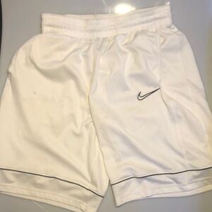 Medium White Nike Dri-fit shorts